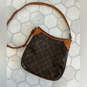 Authentic Louis Vuitton Odeon PM